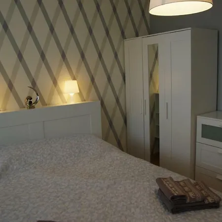 Apartment Paradise *